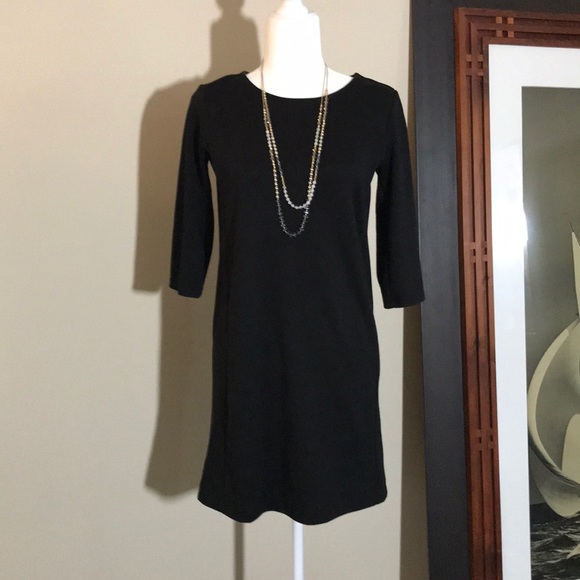 GAP Dresses & Skirts - GAP Black Shift Dress 3/4 Sleeves